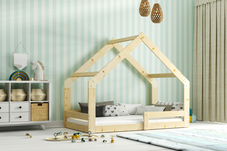 Jednolůžko 80X160 s matrací, přírodní dřevo